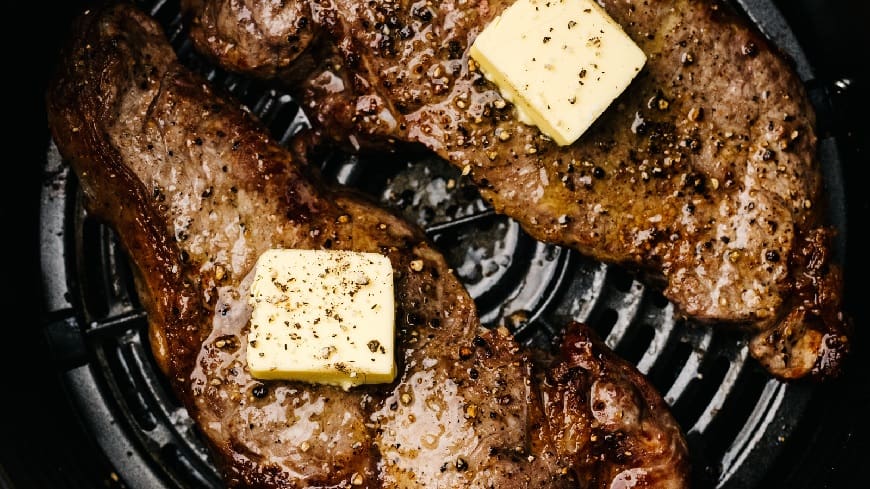 How do you reheat a steak without drying it out